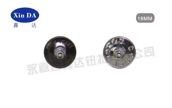 紐扣的樣式存現(xiàn)多樣化的趨勢(shì)？